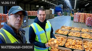 FARMVLOG 114 uien afleveren aan WatermanOnions BV [upl. by Akinej]