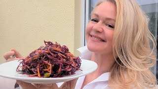 perfekter Rotkohlsalat  supergut knackig lange haltbar einfach  Rotkohl zubereiten Rezept [upl. by Lugo]