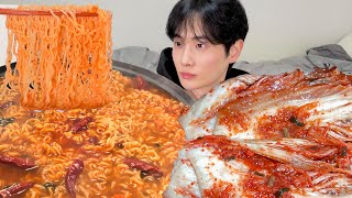 I really enjoy eating spicy Ramyeon  kimchi [upl. by Annavoeg]