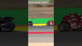 Portimao Superpole Race Last Lap Battle 💥  PRTWorldSBK 🇵🇹 [upl. by Inej]