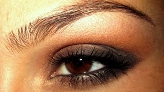 MAKE UP Ma Signature Smokey Eye [upl. by Ysdnil951]