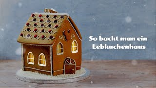 So backt man ein Lebkuchenhaus  Disney Weihnachtskampagne 2021 [upl. by Grimaldi441]