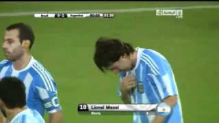 هدف ميسي على البرازيل Messi vs brazil  GOAL 17112010 [upl. by Lorrie]