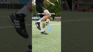 Leichter Trick sieht schwierig aus⚽️🤙🏻 [upl. by Hplodur]