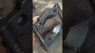 Quick Bearing removal 🛠️⚙️🏍️🦾automobile machine diy mechanical bike car [upl. by Rayner]