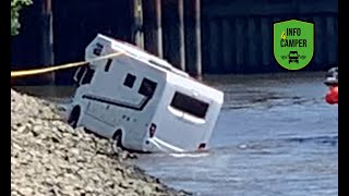 Wohnmobil Bergung Elbe Hamburg Germany bergung hamburg feuerwehr wohnmobil [upl. by Jegar]