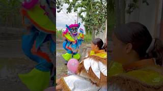 A este niño le encanta el carnaval 🎭🤣🎈🦹‍♀️🎊 carnaval carnavalbonao fiesta shorts humor [upl. by Ycnay359]