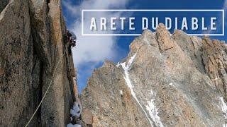 A un passo dal cielo  Arete du Diable  Mont Blanc du Tacul [upl. by Mcintyre]