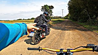 PERSEGUI O MOTOBOY DE MINI MOTO E DEU RUIM ⛑️🏍🛵 [upl. by Arres]