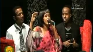 Yurub Geenyo iyo Hodan Abdirahman Live Habeenkii Ciida 2013 [upl. by Avevoneg]