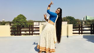 Gullak Fod Ke  गुल्लक फोड़ के  Full Dance Video  Vanshika Hapur  New Haryanvi dj Song  Devangini [upl. by Arikahc]