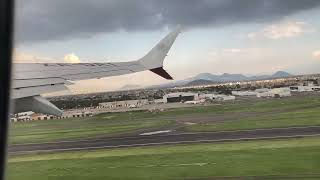 Aeromexico Boeing 737 Max 8 despegando de Ciudad de México [upl. by Anod91]