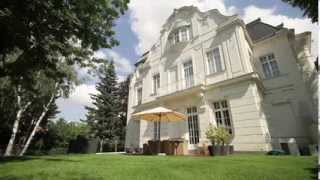 Villa der Superlative in 1130 Wien  OTTO Immobilien [upl. by Aihsela]