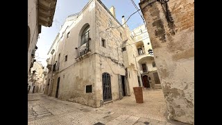 Nel cuore del centro storico di Grottaglie palazzo indipendente con terrazzo panoramico [upl. by Siravaj]