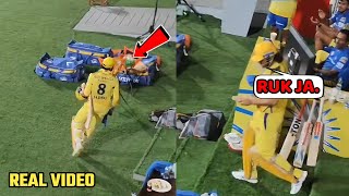 Ravindra Jadeja Pranks Dhoni and CSK fans on MS Dhoni entry in CSK vs KKR Match [upl. by Inaliel428]