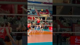 TÜRK HAVA YOLLARI SK  GALATASARAY SK  Vodafone Sultanlar Ligi volleyball [upl. by Anwahsed]