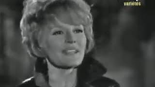 Petula Clark  Downtown 1965 Original Video [upl. by Martelli]