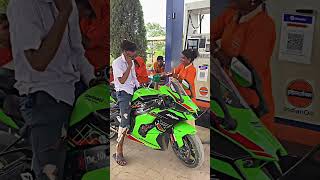 Kawasaki Ninja ZR10R Me Bhikhari Ne 15r🤑Ka petrol Dalya 😂 [upl. by Lian]