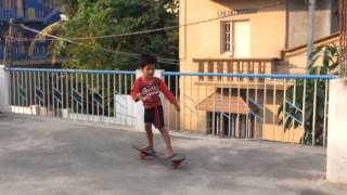 4 years kid with wave board [upl. by Nonnaehr889]