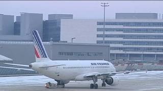 Francia ancora caos negli aeroporti [upl. by Yentrac453]