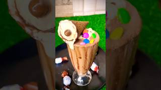 Chocolate Milkshake 😍 shorts ashortaday yummy viral [upl. by Nitnert]