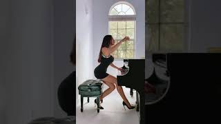 Lola Astanova  Chopin Concerto No 2 favorite part [upl. by Adamis]