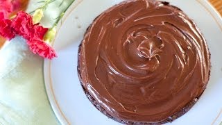 Chocolade ganache  chocoladeglazuur voor taart en cake [upl. by Romeu153]