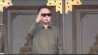 Raw Video Kim Jong Il at Military Parade [upl. by Dovev176]