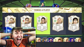 98 PELE IN A FULL PRIME ICON FUT DRAFT  FIFA 22 [upl. by Hume629]