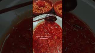 Spaghetti anzi spaghettoni allAmatriciana 🍝 eccheccivuole [upl. by Annai]