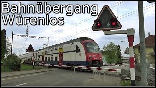 Der Bahnübergang von Würenlos  railway crossing switzerland [upl. by Aicre]