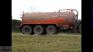 Fendt 718 Spreading Slurry with Abbey TriAxle forced steer Vacuum Tanker [upl. by Hughmanick]